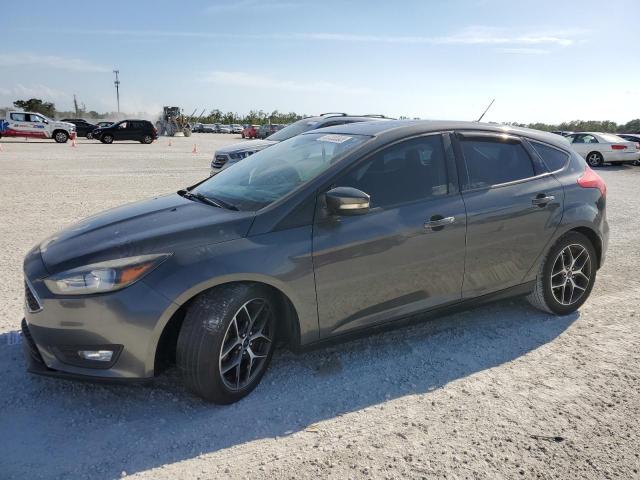 FORD FOCUS SEL 2017 z numerem VIN 1FADP3M23HL347820 - Zdjęcie z aukcji