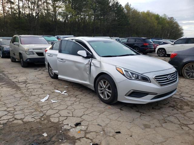 Photo 4 from auction – 2016 HYUNDAI SONATA SE with VIN 5NPE24AF3GH302082