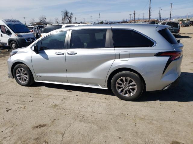 Photo 2 from auction – 2021 TOYOTA SIENNA XLE with VIN 5TDYRKEC8MS018367