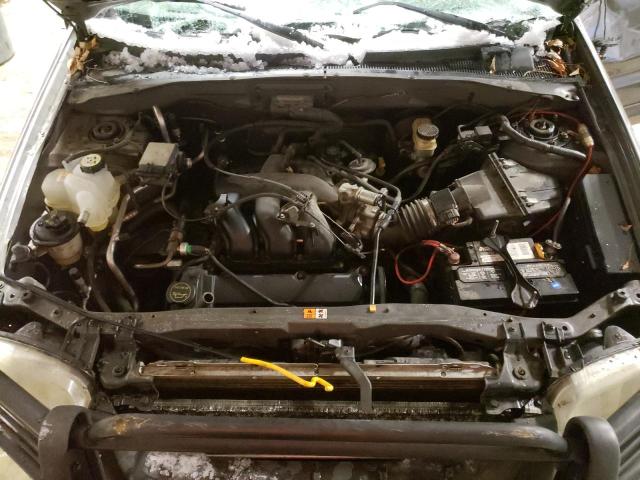 Photo 12 from auction – 2002 FORD ESCAPE XLT with VIN 1FMYU04142KE11348