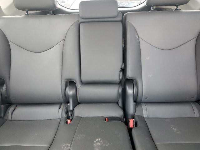 Photo 10 from auction – 2013 TOYOTA PRIUS V with VIN JTDZN3EU4D3198950
