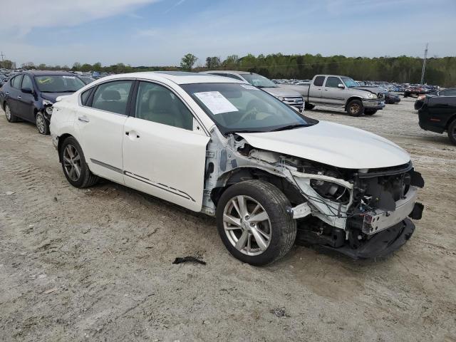 Photo 4 from auction – 2015 NISSAN ALTIMA 2.5 with VIN 1N4AL3AP2FN373583