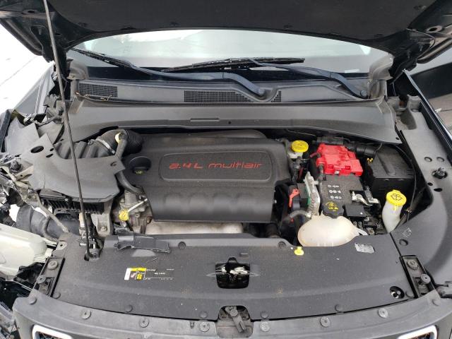 Photo 12 from auction – 2018 JEEP COMPASS LA with VIN 3C4NJDBB9JT131778