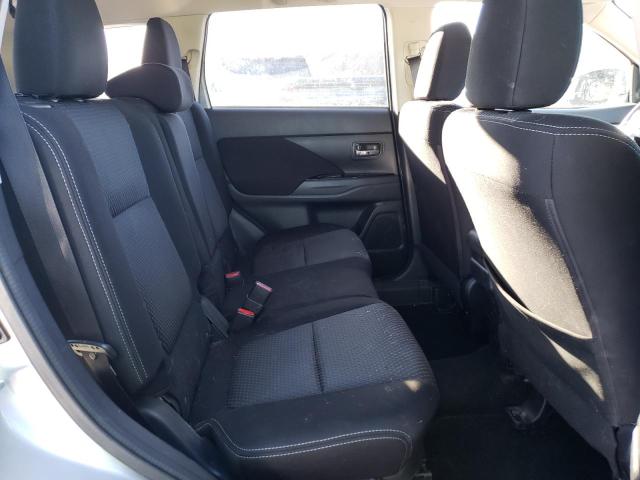 Photo 11 from auction – 2018 MITSUBISHI OUTLANDER with VIN JA4AZ3A37JZ066721