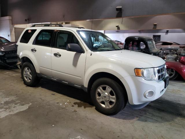 Photo 4 from auction – 2010 FORD ESCAPE XLT with VIN 1FMCU0DG2AKC79641