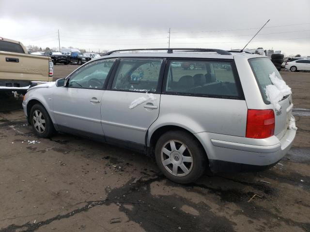 Photo 2 from auction – 2001 VOLKSWAGEN PASSAT GLS with VIN WVWHC63B81E005400