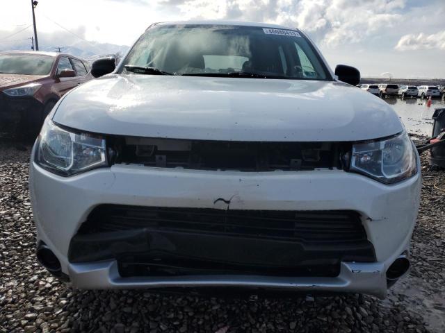 Photo 5 from auction – 2015 MITSUBISHI OUTLANDER with VIN JA4AD2A31FZ010659