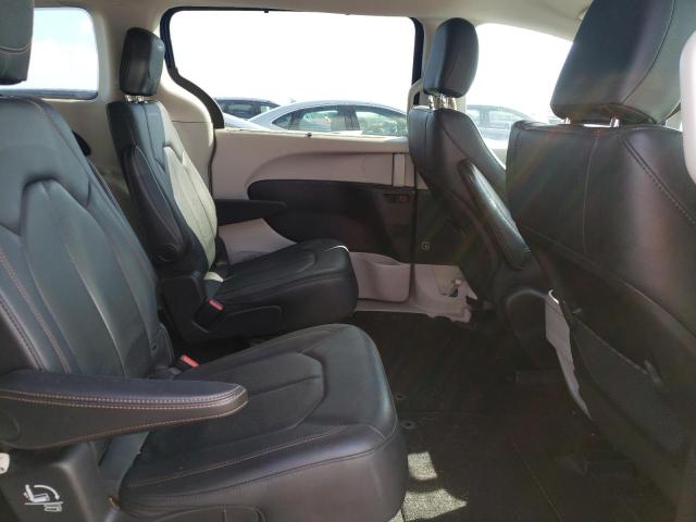 Photo 11 from auction – 2019 CHRYSLER PACIFICA T with VIN 2C4RC1BG9KR575642