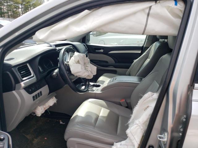 Zdjęcie 7 z aukcji – 2017 TOYOTA HIGHLANDER z VIN 5TDJZRFH3HS469491