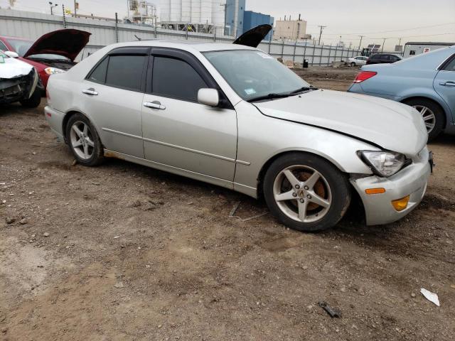 LEXUS IS 300 2001 with VIN JTHBD182510015988 - Photo from auction