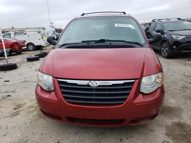 Photo 5 from auction – 2006 CHRYSLER TOWN & COU with VIN 2A4GP54L56R655646