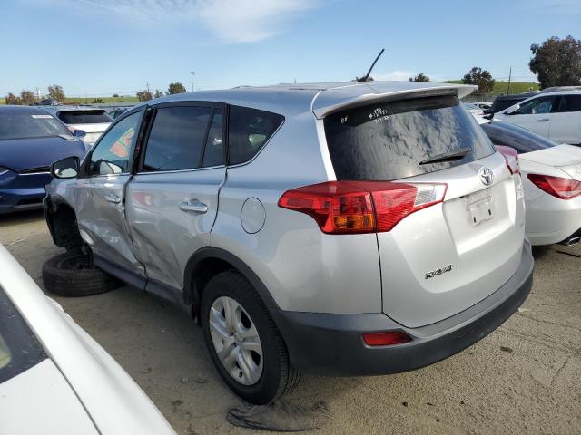Photo 2 from auction – 2015 TOYOTA RAV4 LE with VIN JTMZFREV5FJ050989