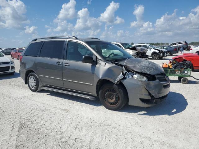 Photo 4 from auction – 2005 TOYOTA SIENNA CE with VIN 5TDZA23CX5S291343