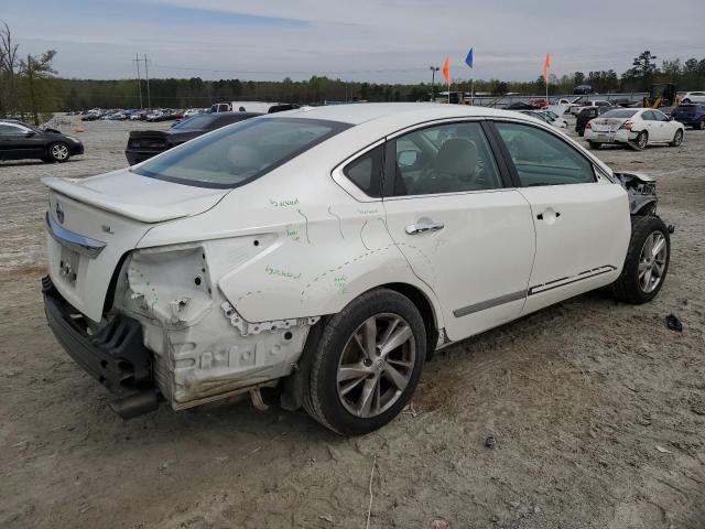 Photo 3 from auction – 2015 NISSAN ALTIMA 2.5 with VIN 1N4AL3AP2FN373583