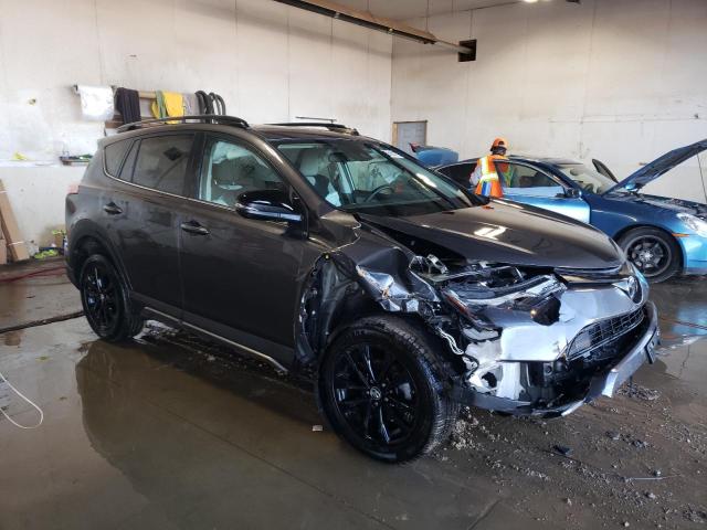 Photo 4 from auction – 2018 TOYOTA RAV4 ADVEN with VIN 2T3RFREV3JW836722