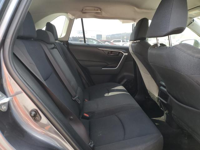 Photo 11 from auction – 2019 TOYOTA RAV4 LE with VIN JTMH1RFV1KD506908