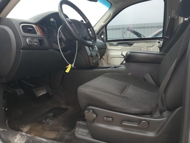 Photo 7 from auction – 2011 CHEVROLET SUBURBAN C with VIN 1GNSCHE05BR130949