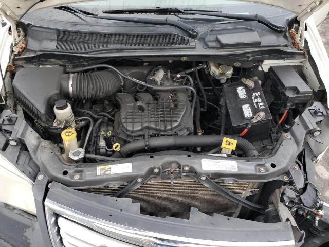 Photo 12 from auction – 2013 CHRYSLER TOWN & COU with VIN 2C4RC1BG3DR705997