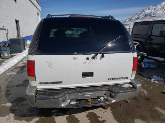 Photo 6 from auction – 2000 CHEVROLET BLAZER with VIN 1GNDT13W0Y2322000