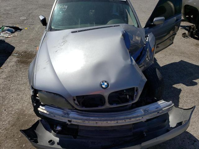 صورة رقم 11 من المزاد - 2005 BMW 325 I مع VIN WBAEV334X5KW20841