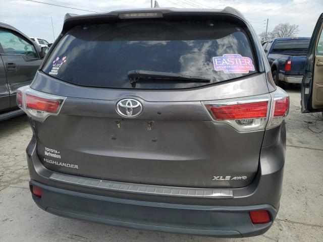 Photo 6 from auction – 2016 TOYOTA HIGHLANDER with VIN 5TDJKRFH7GS501796