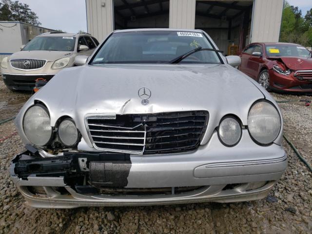 Photo 5 from auction – 2001 MERCEDES-BENZ E 320 with VIN WDBJF65J31B338343