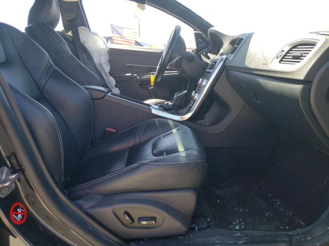 Photo 7 from auction – 2015 VOLVO S60 PREMIE with VIN YV149MFK4F2335745