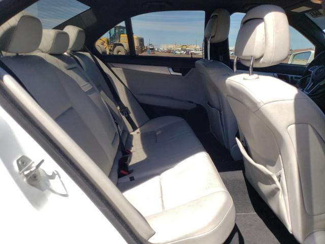 Photo 10 from auction – 2014 MERCEDES-BENZ C CLASS with VIN WDDGF4HB0ER315173