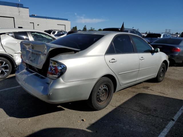 Photo 3 from auction – 2005 TOYOTA CAMRY with VIN 4T1BE32K85U521747