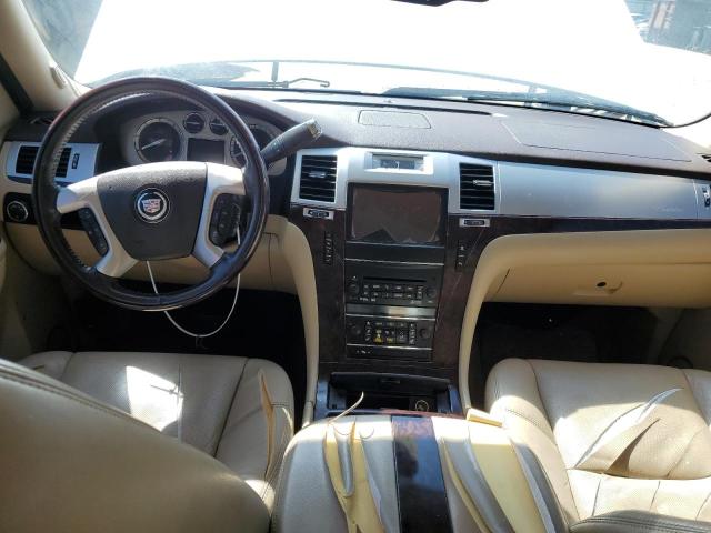 Photo 8 from auction – 2011 CADILLAC ESCALADE with VIN 1GYS3AEFXBR369220
