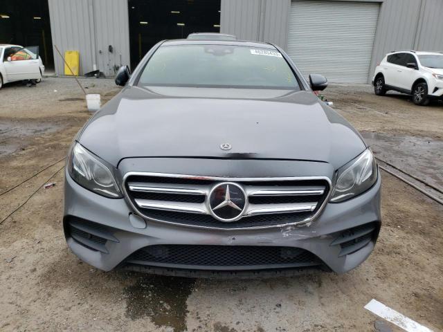 Photo 5 from auction – 2017 MERCEDES-BENZ E 300 with VIN WDDZF4JB5HA229931