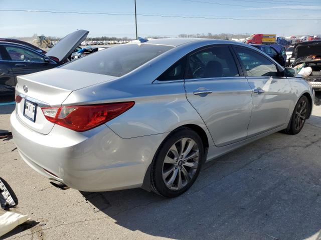 Photo 3 from auction – 2013 HYUNDAI SONATA SE with VIN 5NPEC4AC7DH567960