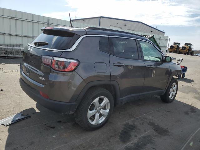 Фото 3 с аукциона – 2018 JEEP COMPASS LA с VIN 3C4NJDBB8JT456213