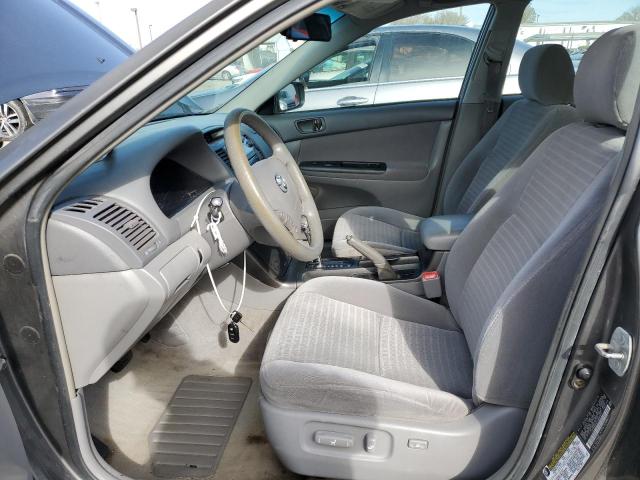 Photo 7 from auction – 2005 TOYOTA CAMRY LE with VIN 4T1BE32K25U990607
