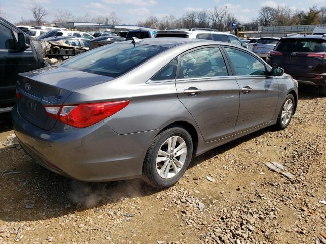 Photo 3 from auction – 2013 HYUNDAI SONATA GLS with VIN 5NPEB4AC4DH508626