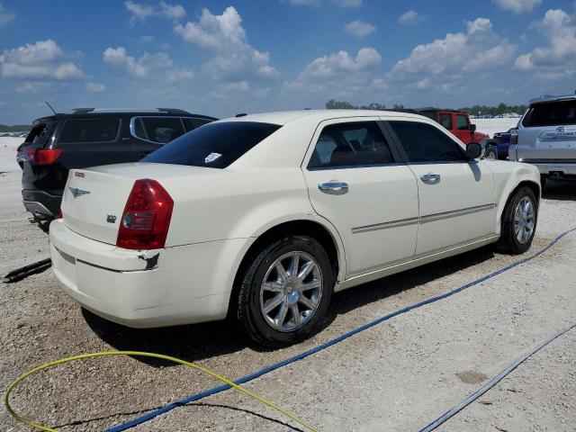 Photo 3 from auction – 2010 CHRYSLER 300 TOURIN with VIN 2C3CA5CV3AH221396