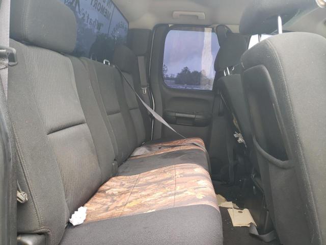 Photo 10 from auction – 2011 CHEVROLET SILVERADO with VIN 1GCRKSE3XBZ374579