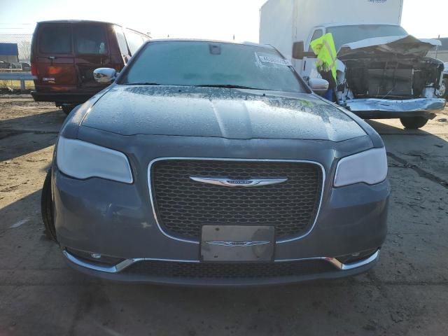 Photo 5 from auction – 2019 CHRYSLER 300 LIMITE with VIN 2C3CCAKG4KH690908