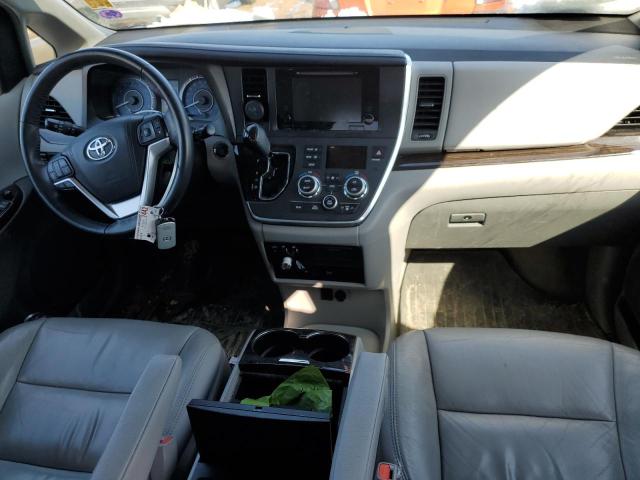 Photo 8 from auction – 2017 TOYOTA SIENNA XLE with VIN 5TDDZ3DCXHS147044