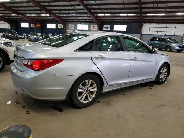 Photo 3 from auction – 2013 HYUNDAI SONATA GLS with VIN 5NPEB4AC4DH618897