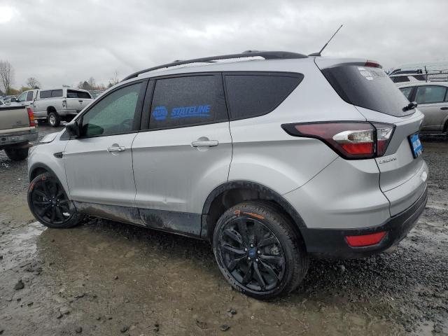 Photo 2 from auction – 2017 FORD ESCAPE SE with VIN 1FMCU9GD9HUD29374