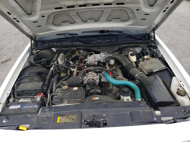 Photo 11 from auction – 2011 FORD CROWN VICT with VIN 2FABP7BV1BX108210