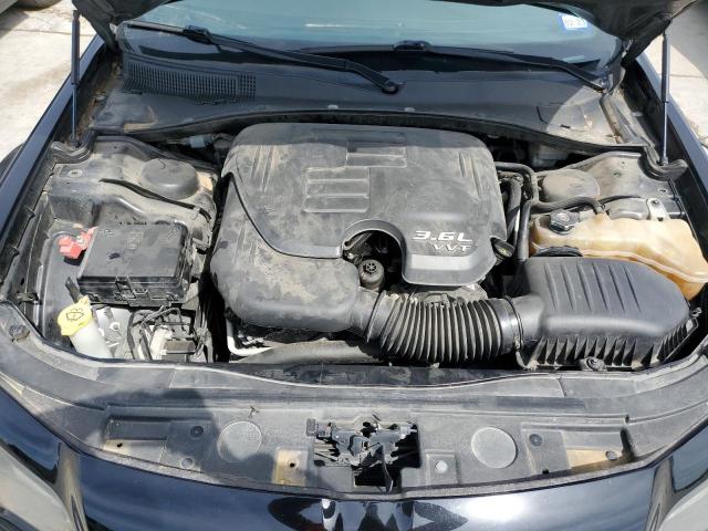 Фото 11 с аукциона – 2014 CHRYSLER 300 S с VIN 2C3CCABG5EH157227
