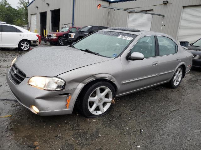 NISSAN MAXIMA GLE 2000 with VIN JN1CA31D0YT536277 - Photo from auction