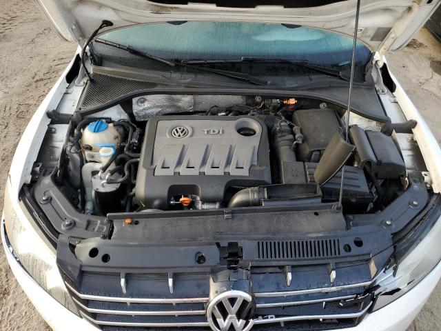 Photo 11 from auction – 2012 VOLKSWAGEN PASSAT SEL with VIN 1VWCN7A34CC097347