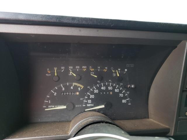 Photo 9 from auction – 1993 CHEVROLET GMT-400 C1 with VIN 2GCEC19Z3P1196941