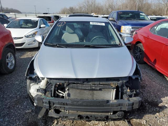 Photo 5 from auction – 2012 HYUNDAI ACCENT GLS with VIN KMHCT4AE4CU184521