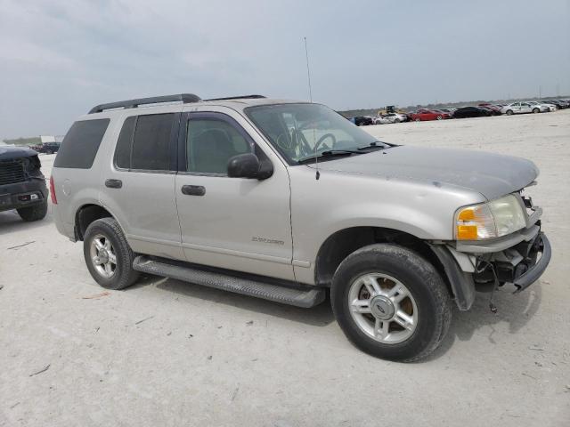 Photo 4 from auction – 2005 FORD EXPLORER X with VIN 1FMZU63K45UA60208
