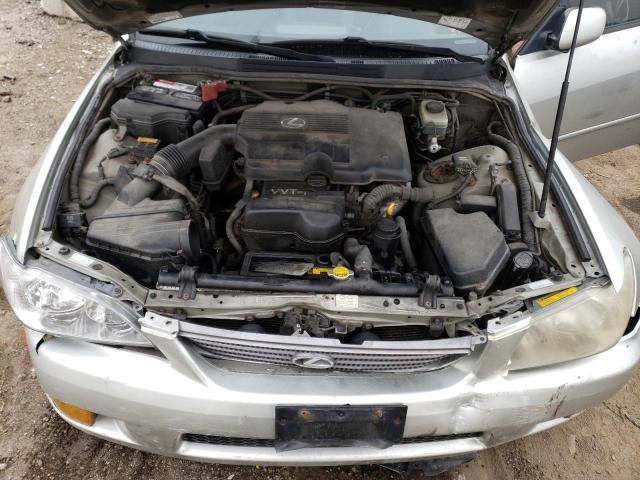 Photo 7 from auction – 2001 LEXUS IS 300 with VIN JTHBD182510015988