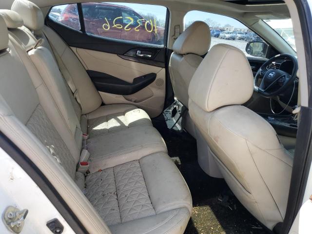 Photo 10 from auction – 2017 NISSAN MAXIMA 3.5 with VIN 1N4AA6AP8HC369043